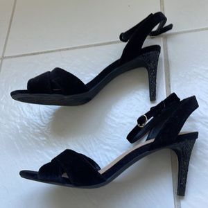 Kelly & Katie black velvet heels sandals -8.5